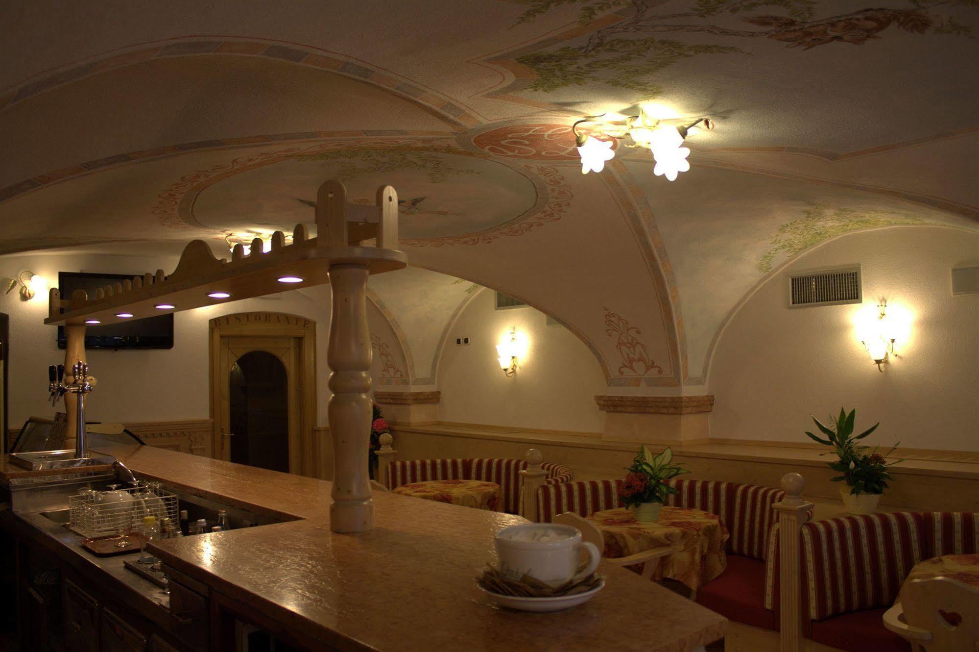 Hotel San Lorenzo San Lorenzo Dorsino Esterno foto